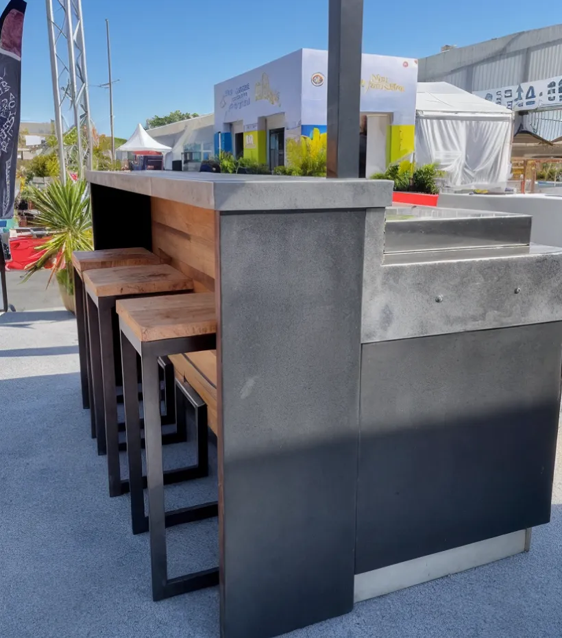 Mcb Cuisine Agencement Interieur A Fougeres Pres De Rennes Cuisine Exterieure